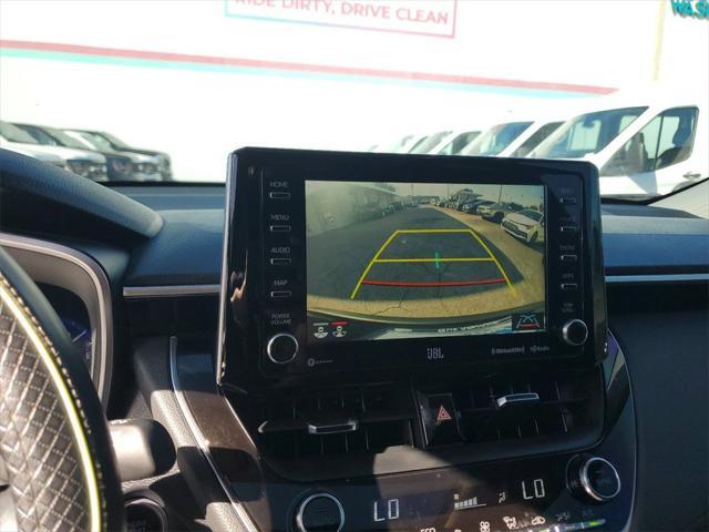 Photo of 2022 Silver Toyota Corolla Cross