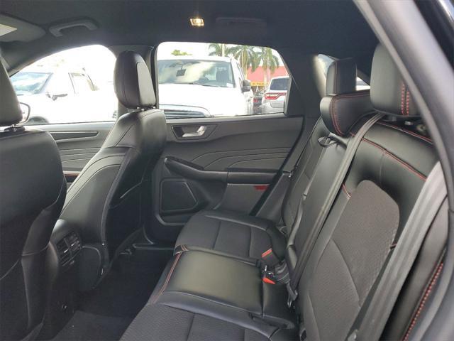 Photo of 2024 Black Metallic Ford Escape