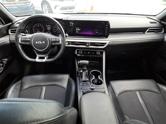 Photo of 2022 Glacial White Pearl Kia K5