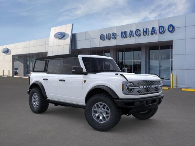 Photo of 2025 Oxford White Ford Bronco