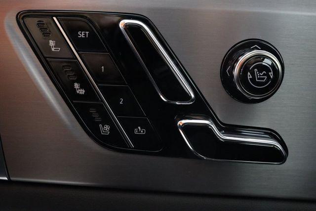 Photo of 2026 Stellar Black Metallic Cadillac VISTIQ
