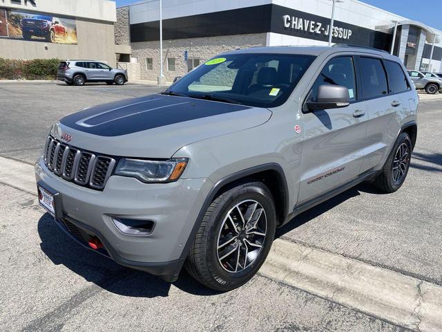Photo of 2021 Sting-Gray Clearcoat Jeep Grand Cherokee