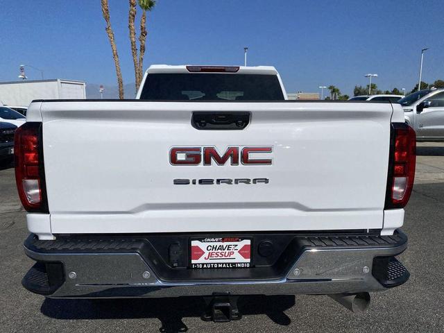 Photo of 2024 Summit White GMC Sierra 2500