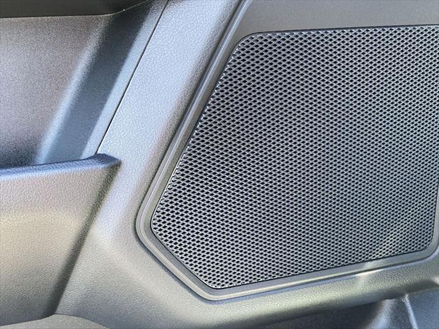 Photo of 2022 Oxford White Ford F-150