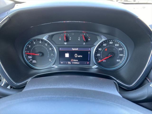 Photo of 2023 Summit White Chevrolet Equinox