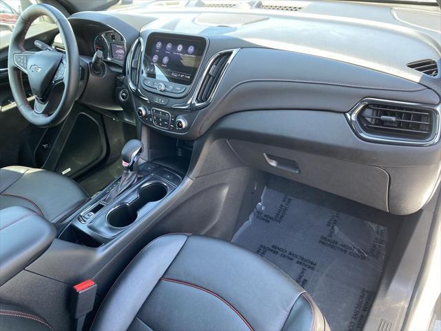 Photo of 2023 Summit White Chevrolet Equinox