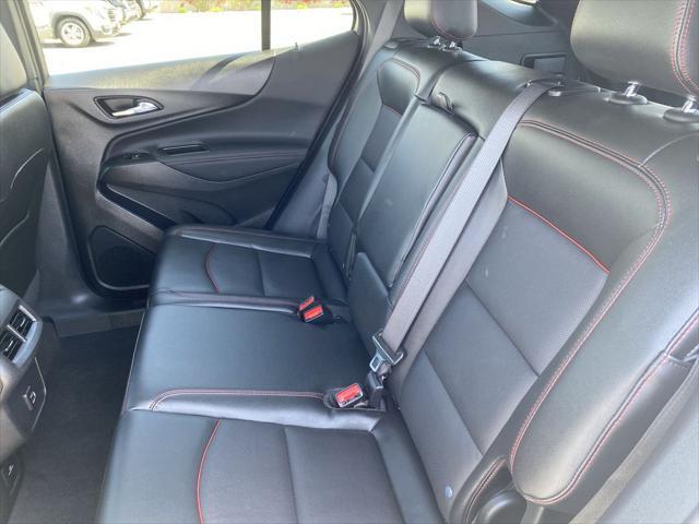 Photo of 2023 Summit White Chevrolet Equinox