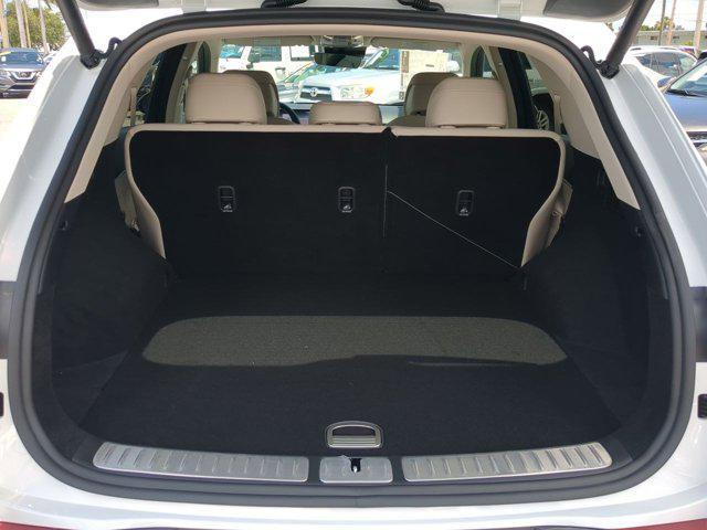 Photo of 2026 Uyuni White Genesis GV70