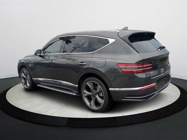 Photo of 2025 Makalu Gray Genesis GV80