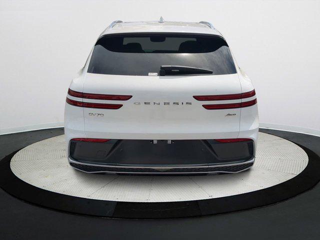 Photo of 2026 Uyuni White Genesis GV70