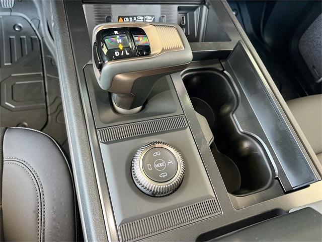 Photo of 2025 Graphite Blue Metallic GMC HUMMER EV SUV