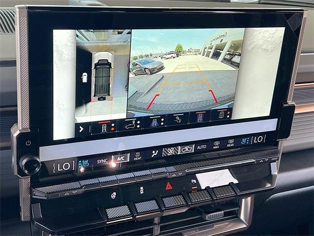 Photo of 2025 Graphite Blue Metallic GMC HUMMER EV SUV
