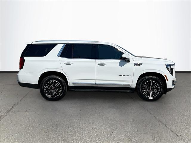 Photo of 2026 Summit White GMC Yukon