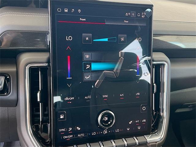 Photo of 2026 Summit White GMC Yukon