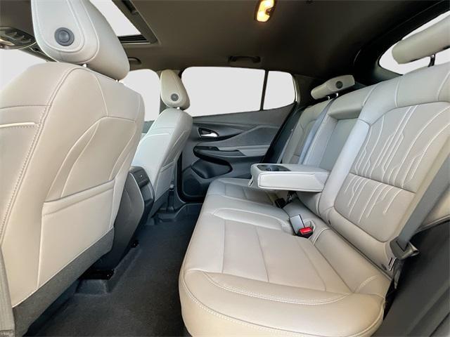 Photo of 2025 White Frost Tri-Coat Buick Envista