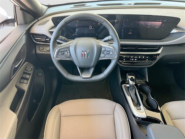 Photo of 2025 White Frost Tri-Coat Buick Envista