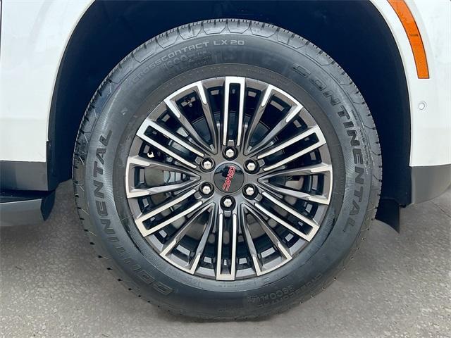 Photo of 2025 Summit White GMC Yukon XL