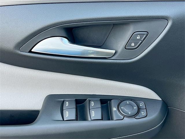 Photo of 2025 Ocean Blue Metallic Buick Envista