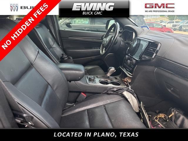 Photo of 2020 Diamond Black Jeep Grand Cherokee