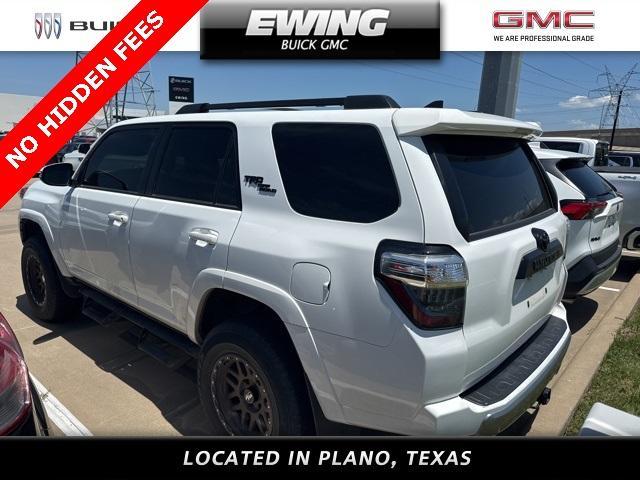 Photo of 2021 Super White Toyota 4Runner