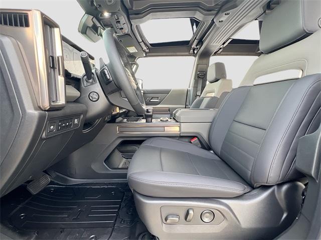 Photo of 2025 Graphite Blue Metallic GMC HUMMER EV SUV