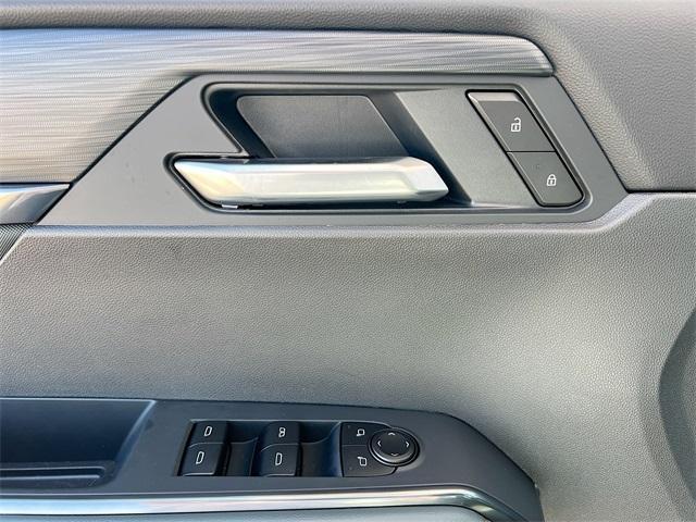 Photo of 2026 Ebony Twilight Metallic GMC Acadia