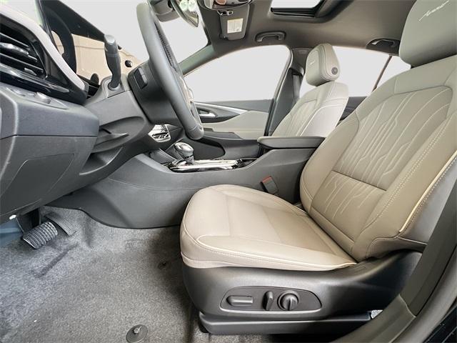 Photo of 2025 Ebony Twilight Metallic Buick Envista