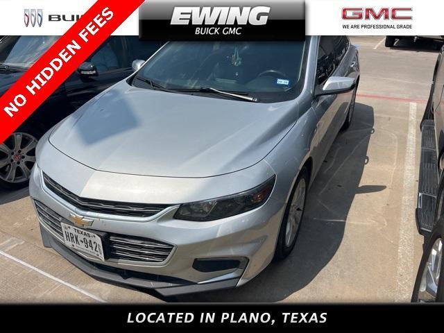 Photo of 2016 Silver Ice Metallic Chevrolet Malibu