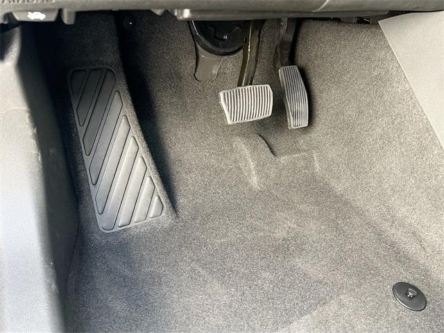 Photo of 2025 Moonstone Gray Metallic Buick Envision
