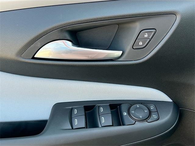 Photo of 2025 Ocean Blue Metallic Buick Envista