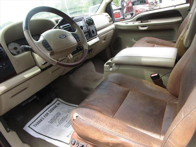 Photo of 2006 Burgundy Ford F-350