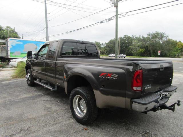 Photo of 2007 Gray Ford F-350