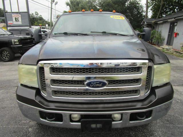 Photo of 2007 Gray Ford F-350