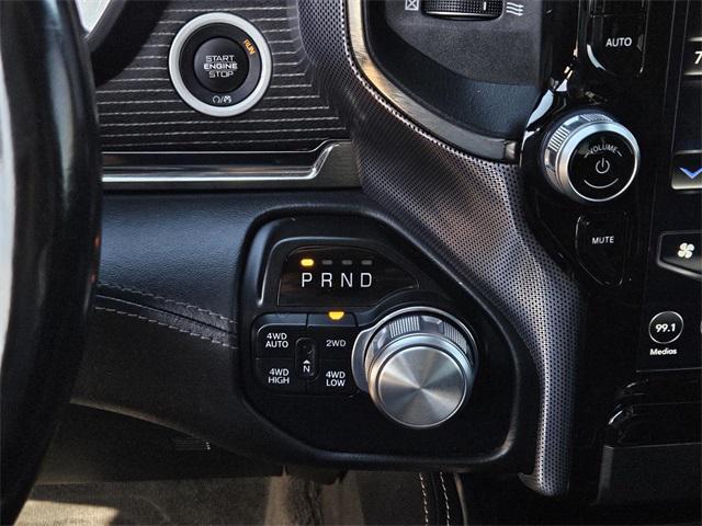 Photo of 2020 Diamond Black Crystal Pearlcoat RAM 1500