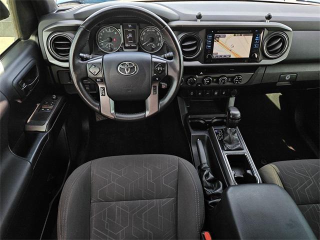 Photo of 2018 Blazing Blue Pearl Toyota Tacoma