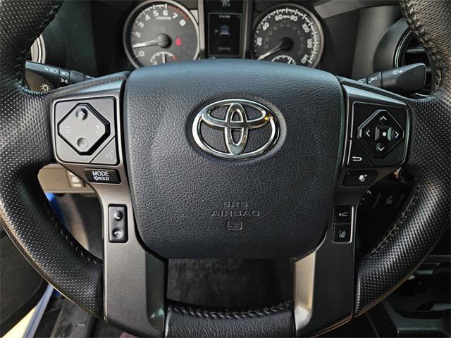 Photo of 2018 Blazing Blue Pearl Toyota Tacoma