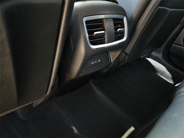 Photo of 2022 Black Acura RDX