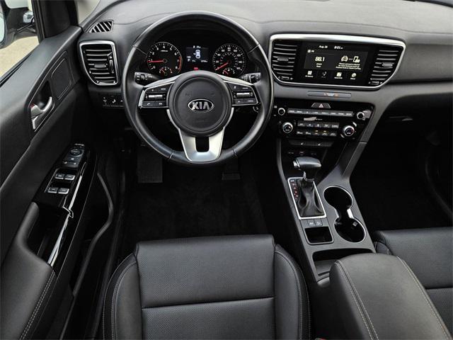 Photo of 2021 Snow White Pearl Kia Sportage