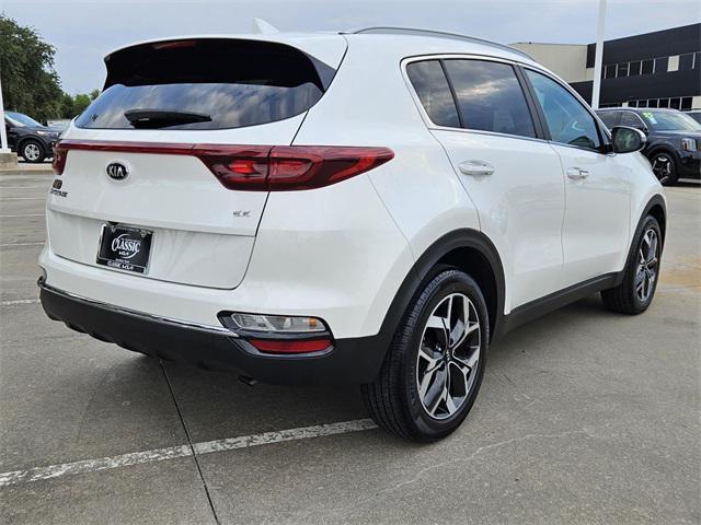 Photo of 2021 Snow White Pearl Kia Sportage
