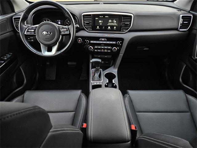 Photo of 2021 Snow White Pearl Kia Sportage