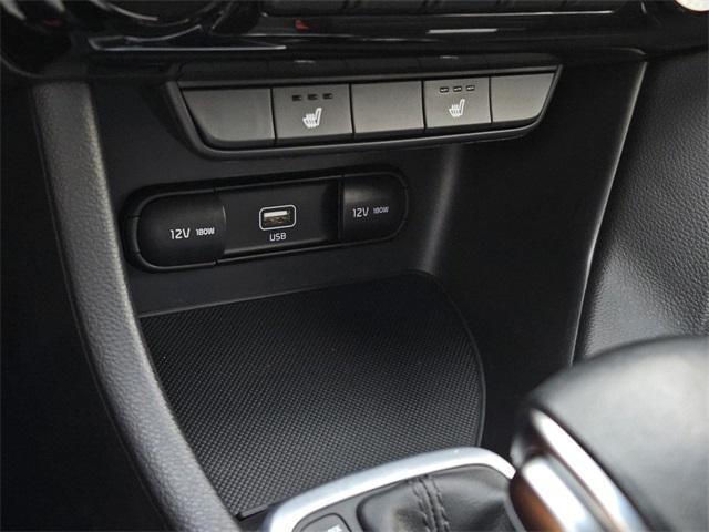 Photo of 2021 Snow White Pearl Kia Sportage