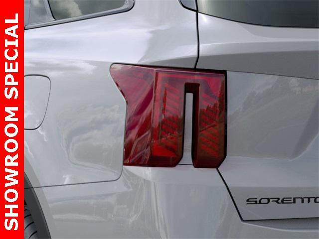 Photo of 2025 Wolf Gray Kia Sorento