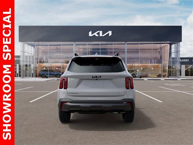 Photo of 2025 Wolf Gray Kia Sorento