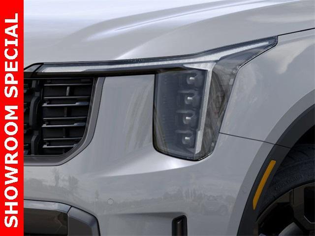 Photo of 2025 Wolf Gray Kia Sorento