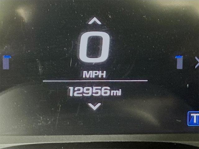 Photo of 2020 Shadow Gray Metallic Chevrolet Camaro