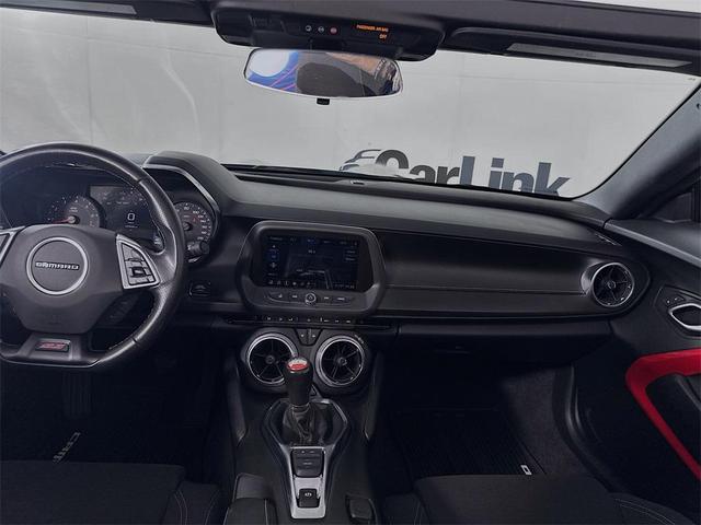 Photo of 2020 Shadow Gray Metallic Chevrolet Camaro