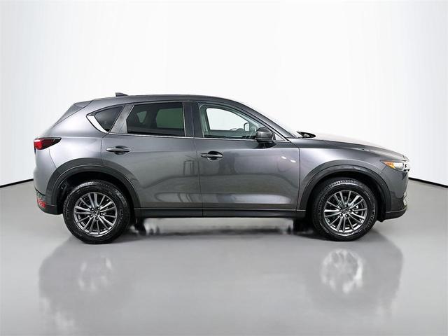 Photo of 2017 Machine Gray Metallic Mazda CX-5
