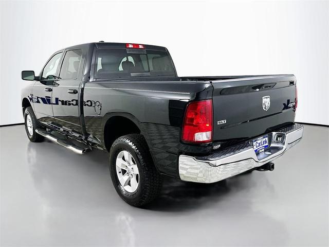 Photo of 2020 Diamond Black Crystal Pearlcoat RAM 1500 Classic