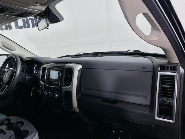 Photo of 2020 Diamond Black Crystal Pearlcoat RAM 1500 Classic