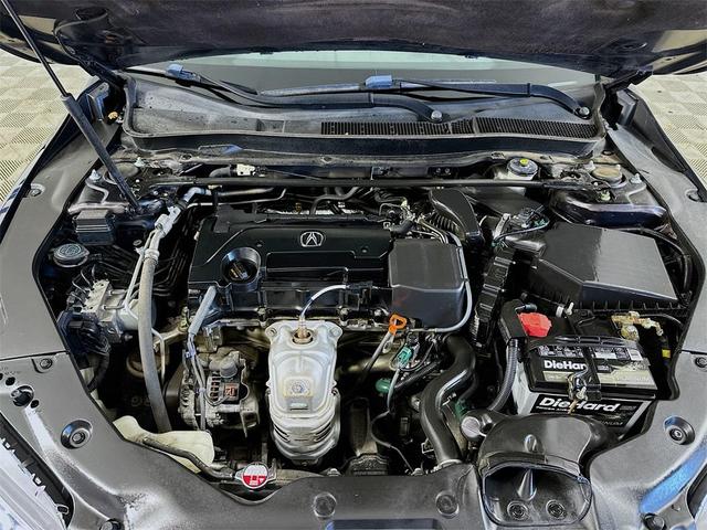 Photo of 2015 Gray Acura TLX